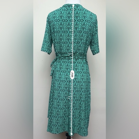 Motherhood Maternity Wrap Dress Green Geometric Print Size Small - Picture 10 of 10